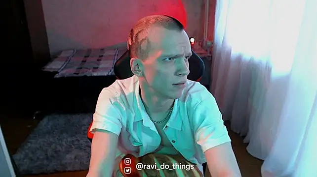 Онлайн чат XXX ravi_do_things