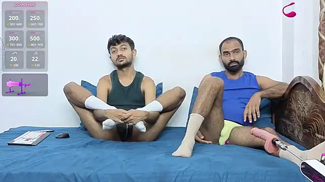 Chatroom XXX en direct de DesiDaddyandSon