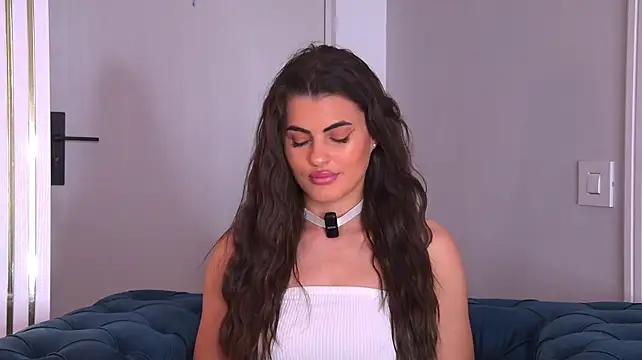 YasminaMoonn Live XXX chat