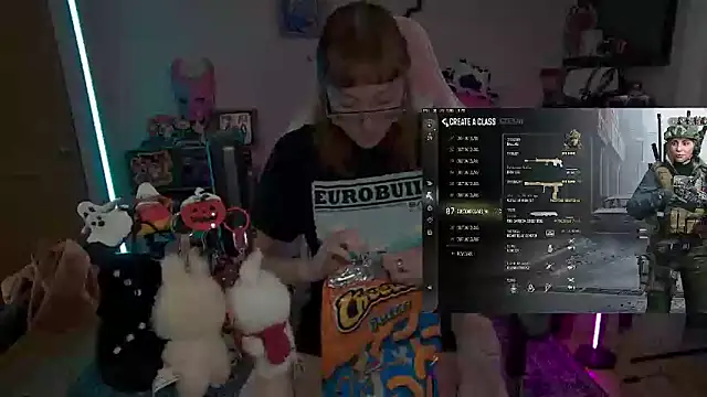 XXX chat uživo modela SpaceCowWhore