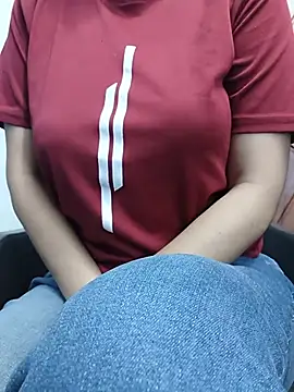 PUNAM456 XXX чат на живо