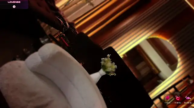 Chat XXX ao vivo de Womanofyourdesire_