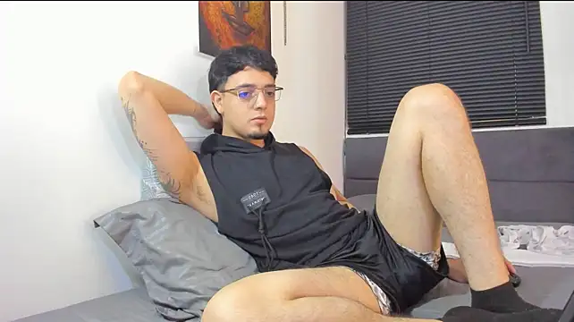 alejandro_calderon1n Live XXX chat