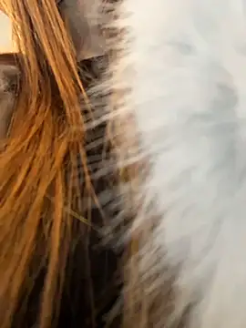 XXX chat uživo modela Charming_Ritta