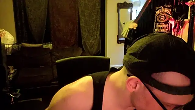MasterDaddyCool Chat XXX in diretta