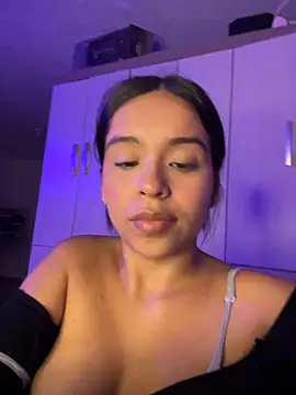 Paola05_のライブXXXチャット