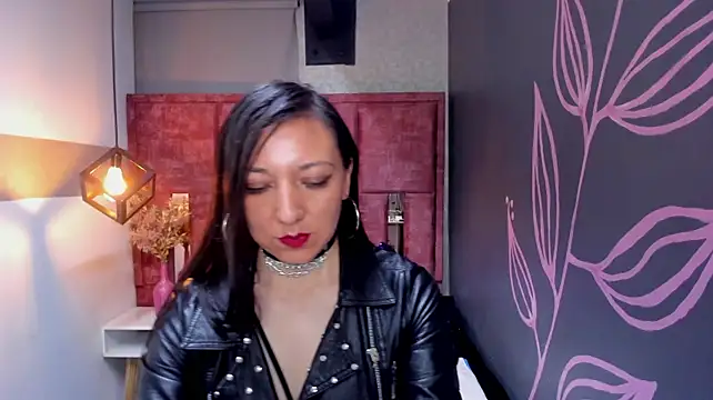 Chatroom XXX en direct de Mabel_Clark__