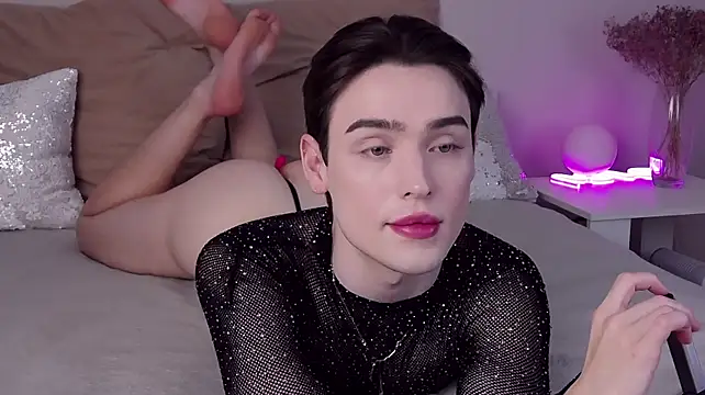 RobbyCharming Adlı Modelin Canlı XXX Sohbeti