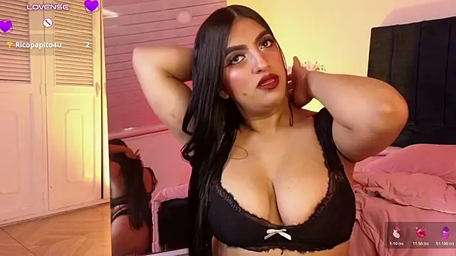 Chat +18 de Sara_Blazee ao vivo