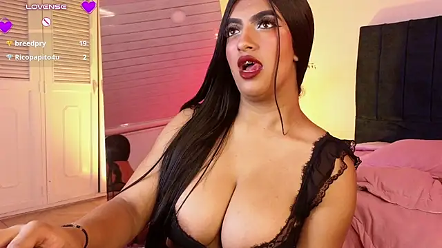 Sara_Blazee's Live XXX Chat