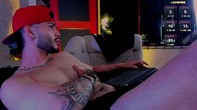 Vincentblack Adlı Modelin Canlı XXX Sohbeti