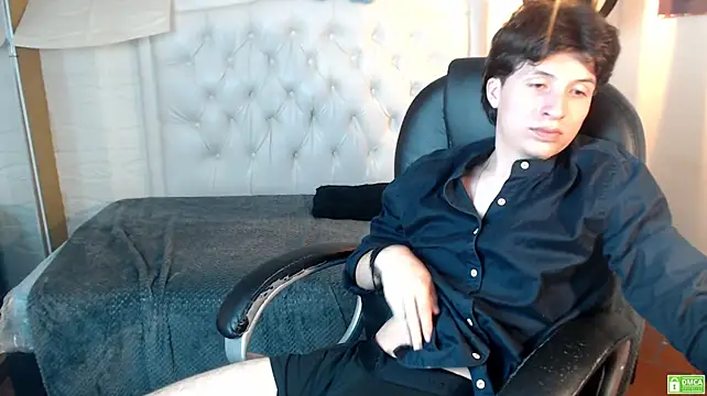 Marcoviolet Adlı Modelin Canlı XXX Sohbeti