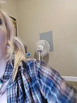 Chat XXX ao vivo de AmethystFoxx