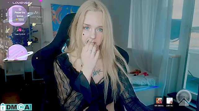 Aliceglass__'s Live XXX Chat