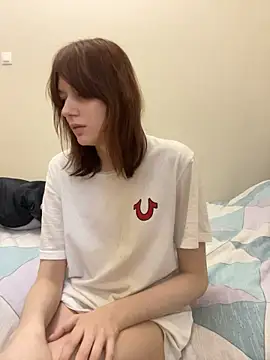 YankiGirl: онлайн-секс-чат