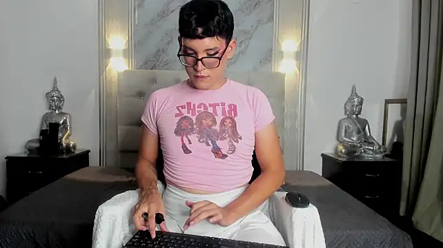 April_Lodge Chat XXX live