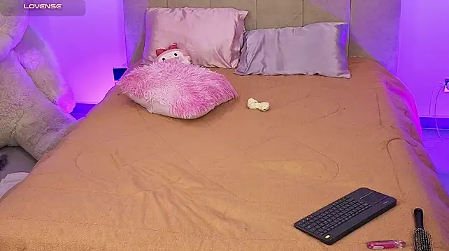 Aisha_Grace: απευθείας συνομιλία ΧΧΧ