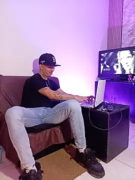 Živý XXX chat HannibalLester