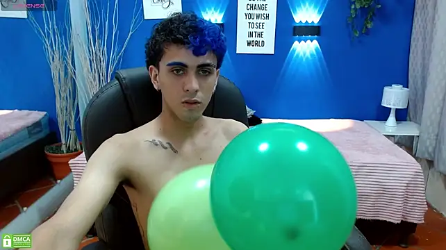 Živý XXX chat noah_bluex
