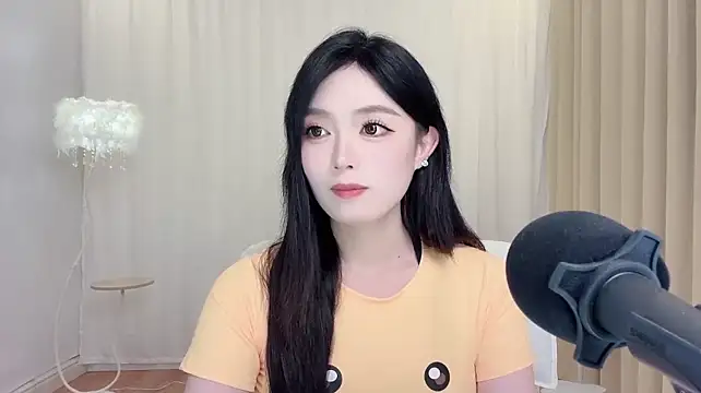 LiLy0608 라이브 XXX 채팅