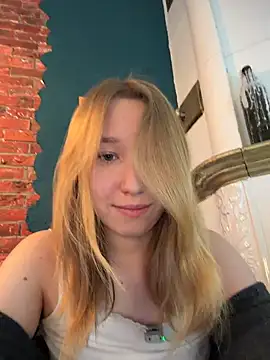 -NaughtyAngel-n Live XXX chat