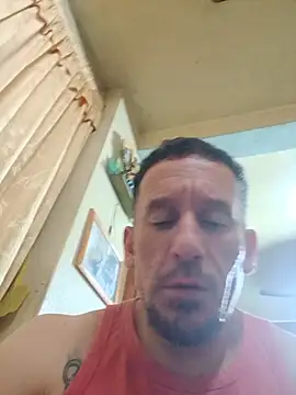 Czat XXX na żywo – hernan198o