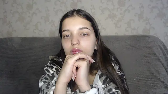 Chat +18 de ChicGirl ao vivo
