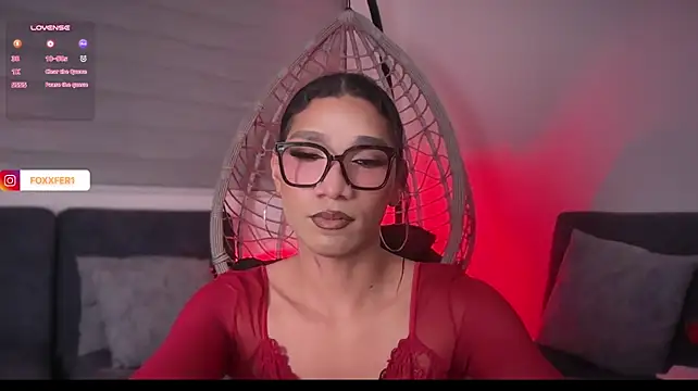 צ'אט XXX בשידור חי של FernandaFox_