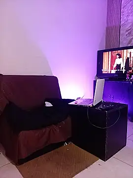 Chatroom XXX en direct de HannibalLester
