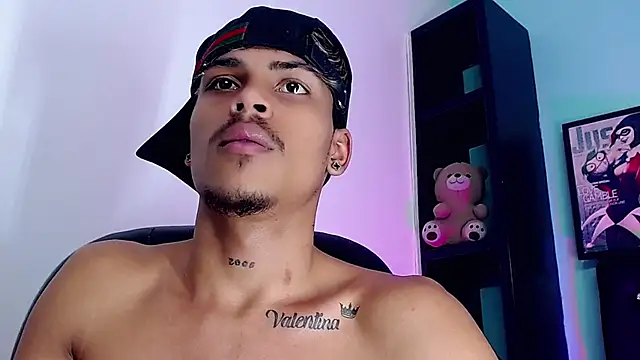 Angel_foxc13's Live XXX Chat