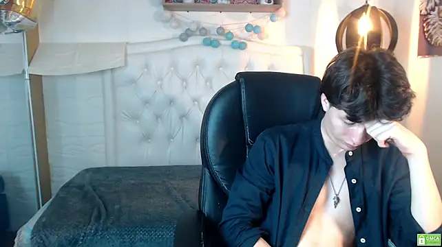 Chat XXX ao vivo de Marcoviolet