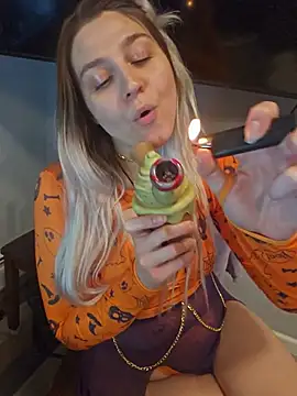 Czat XXX na żywo – ScarletsWeb