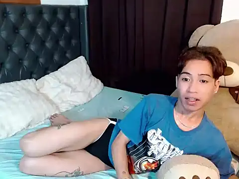 Chat XXX en directo de Skye_23
