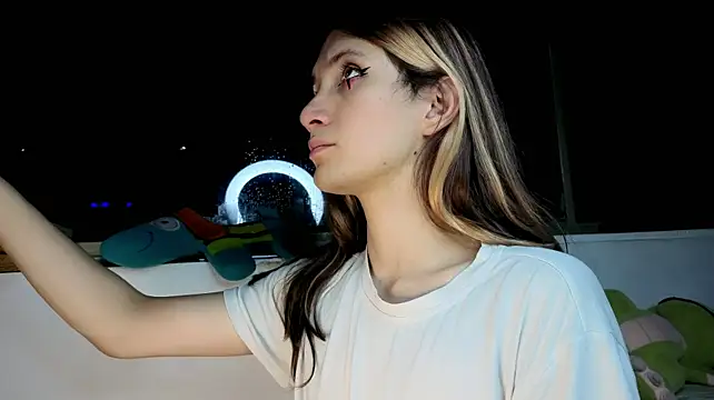 Chat +18 de Feniix__ ao vivo
