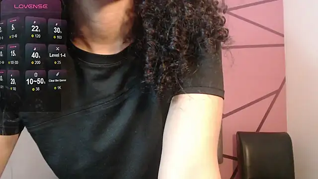 Živý XXX chat Little18Doll