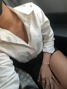 แชท XXX สดของ HoneyNana2000