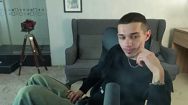 Chat XXX ao vivo de KaydenDrew