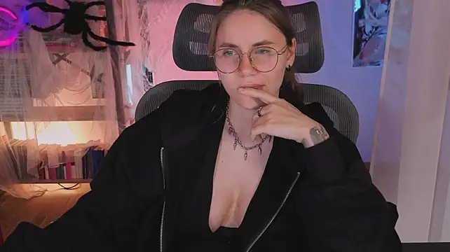 Chat +18 de _AnnaStark_ ao vivo