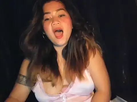 Sweat40_pretty's Live XXX Chat