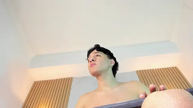 IM_EROSS élő XXX-chatje