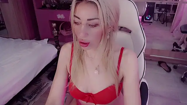 แชท XXX สดของ AnnieGOld_
