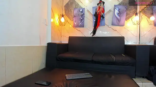 kai_bormann Adlı Modelin Canlı XXX Sohbeti