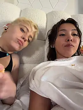 แชท XXX สดของ NoirElysia
