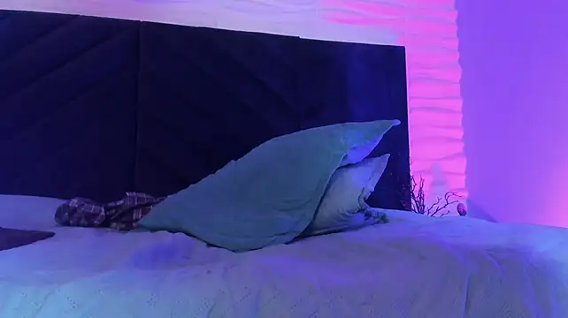 DrakeNeumann Live XXX-chat