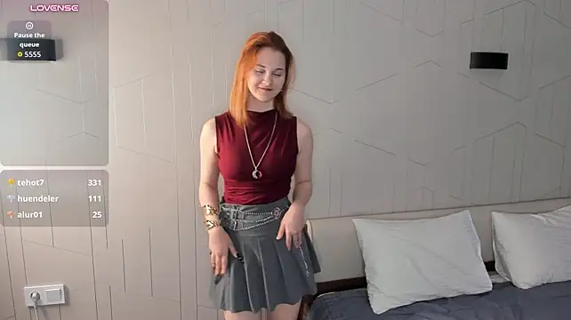 ClaudetteShahim's Live XXX Chat