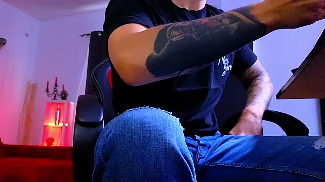 MightyAaron66 라이브 XXX 채팅