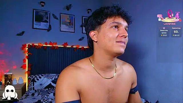 Leo_Savage_ Live XXX-chat