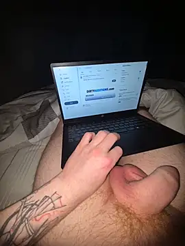 Yourwhitec0ck – Live XXX-chat