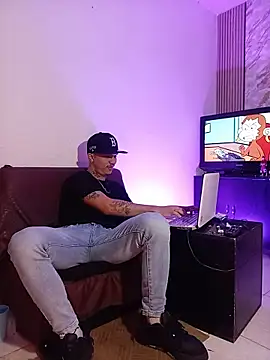 Chat XXX en directo de HannibalLester