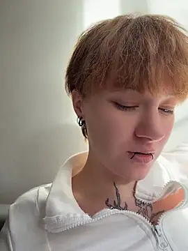 IceMur – Live XXX-chat